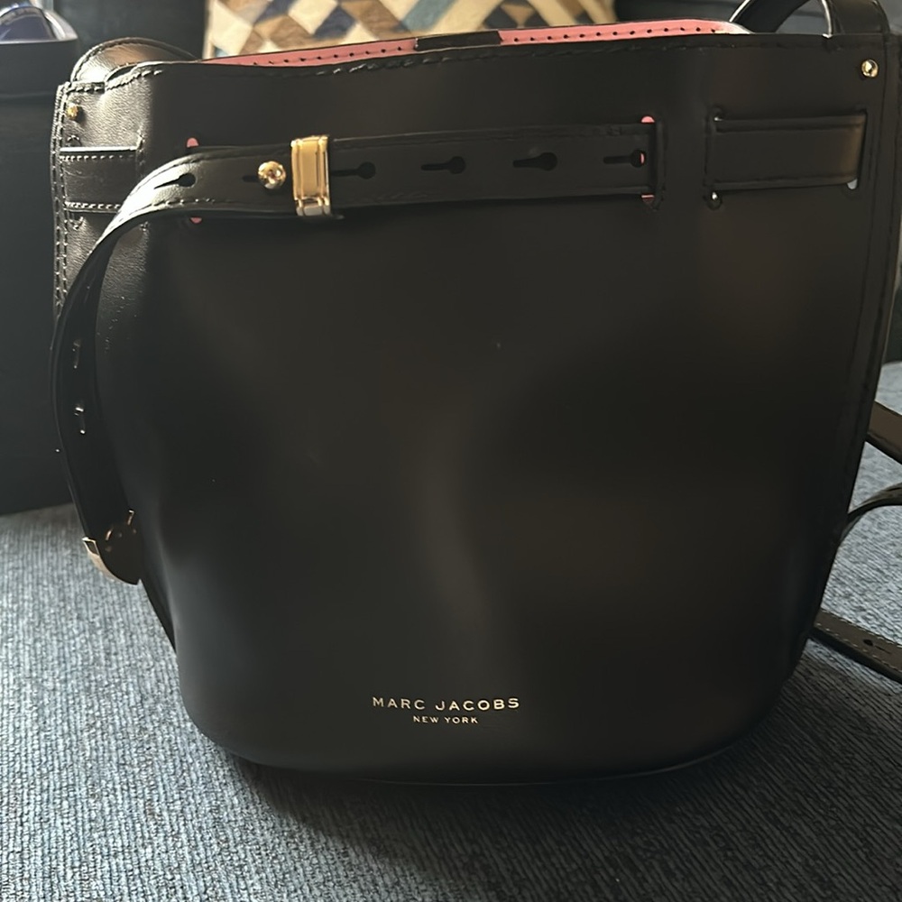Marc Jacobs Bucket Bag